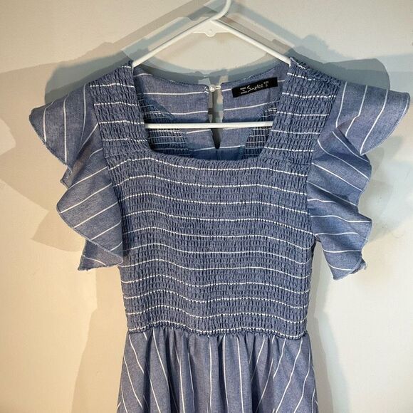 Simplee Chambray Ruffle Midi Dress, Small
#boho #jamgirl #country sweet modest - Picture 4 of 12